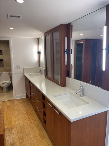 650 Ocean Dr 5A, Key Biscayne, FL 33149