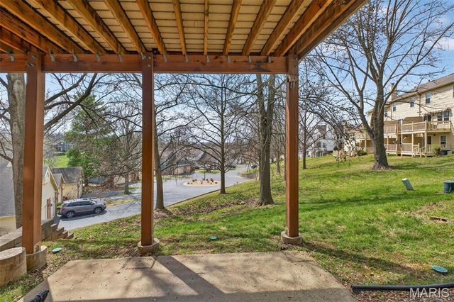 3116 Autumn Shores Drive, Maryland Heights, MO 63043