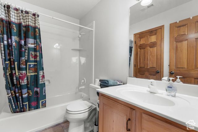 1340 N TRAPPER LOOP, Garden City, UT 84028