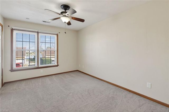 1528 Plantation Lakes CIR, Chesapeake, VA 23320