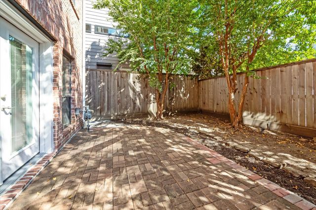 1231 W Pierce Street, Houston, TX 77019