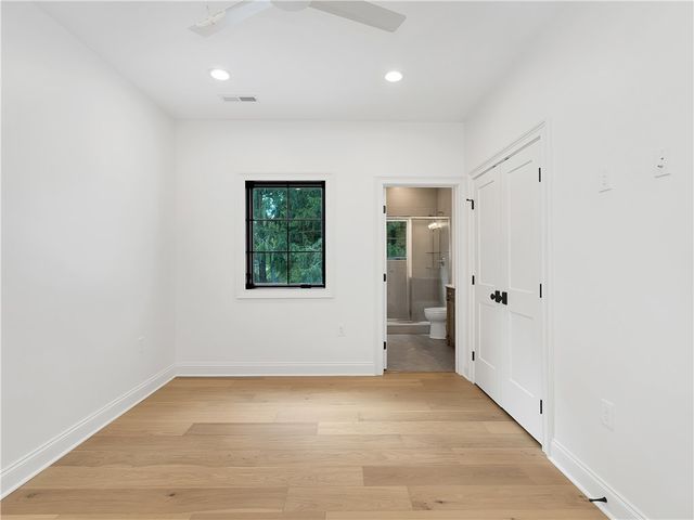 0 McAleer, Franklin Park, PA 15143