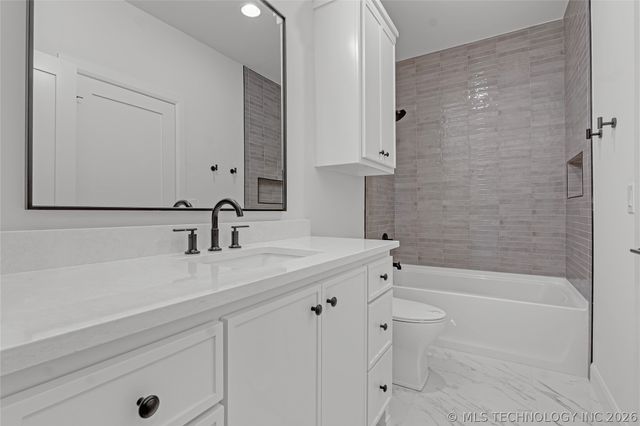 15228 S 27th East Avenue, Bixby, OK 74008