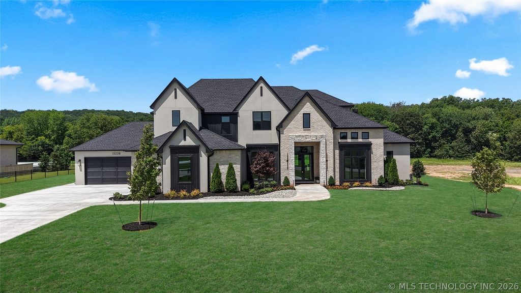 15228 S 27th East Avenue, Bixby, OK 74008