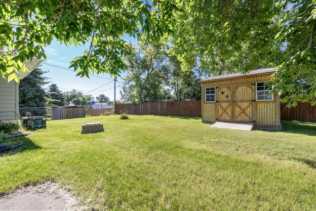 3301 1st Street SE, Minot, ND 58701