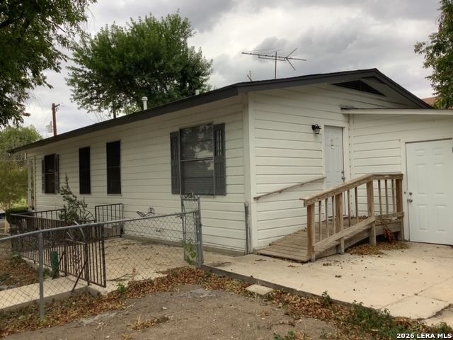 522 W HOLLYWOOD AVE, San Antonio, TX 78212