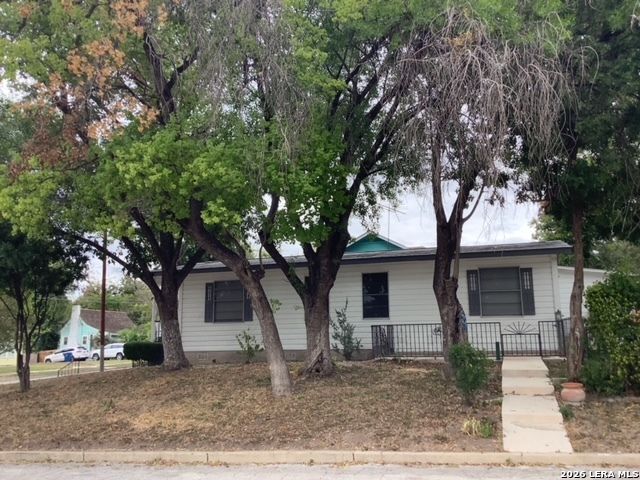 522 W HOLLYWOOD AVE, San Antonio, TX 78212