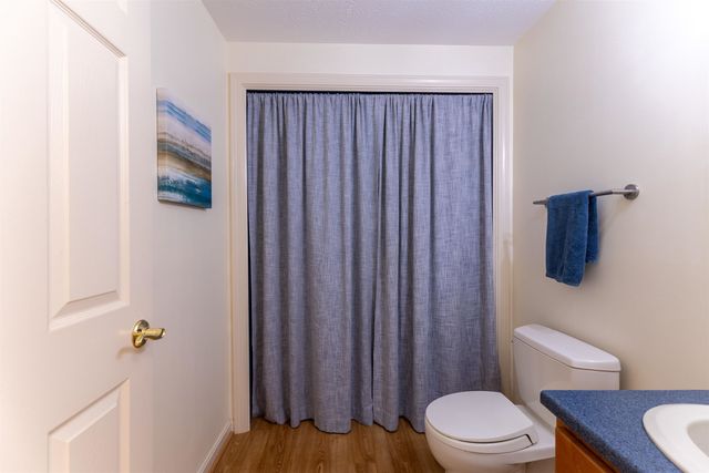 62 Lochmere Lane, Nashua, NH 03063