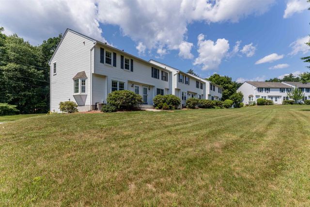 62 Lochmere Lane, Nashua, NH 03063