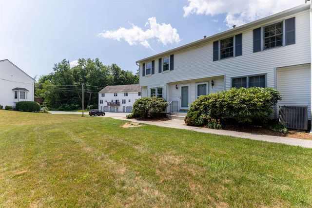 62 Lochmere Lane, Nashua, NH 03063