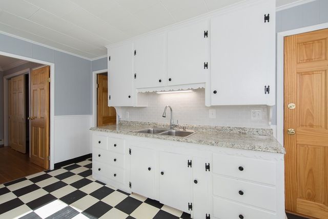 271 North Washington St 1, North Attleboro, MA 02760