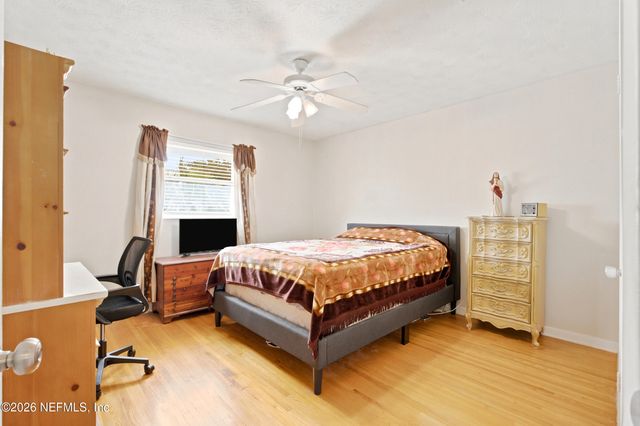 5922 TRIUMPH Lane W, Jacksonville, FL 32244