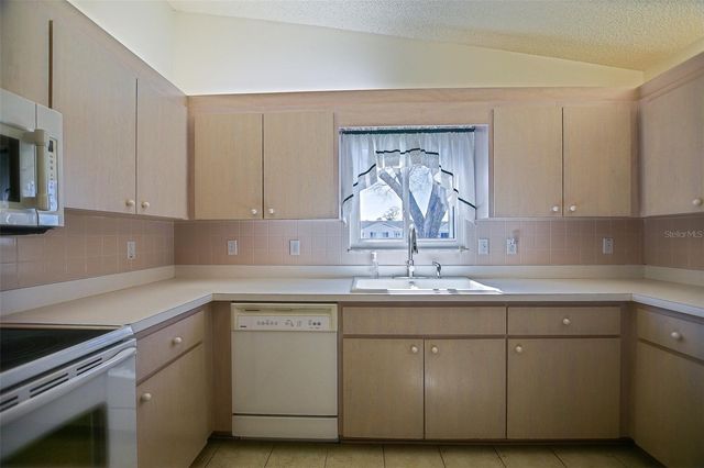 10410 SE 179TH PLACE, Summerfield, FL 34491