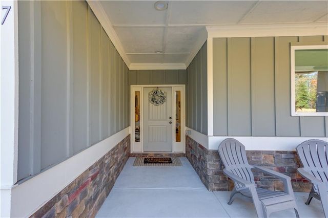 6137 Timberidge Drive, Gainesville, GA 30506