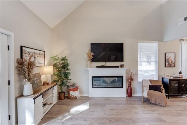 6137 Timberidge Drive, Gainesville, GA 30506