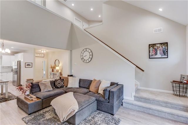 6137 Timberidge Drive, Gainesville, GA 30506