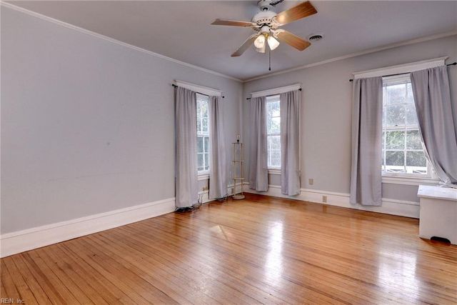 5812 Huntington AVE, Newport News, VA 23607