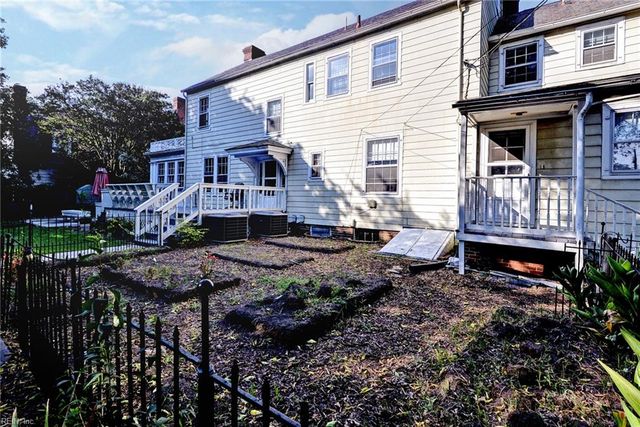 5812 Huntington AVE, Newport News, VA 23607