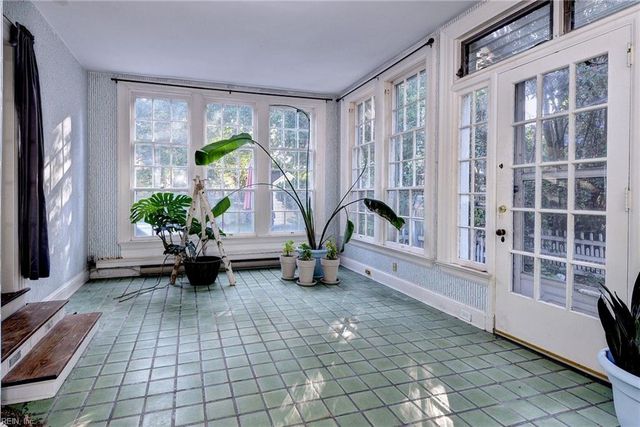 5812 Huntington AVE, Newport News, VA 23607