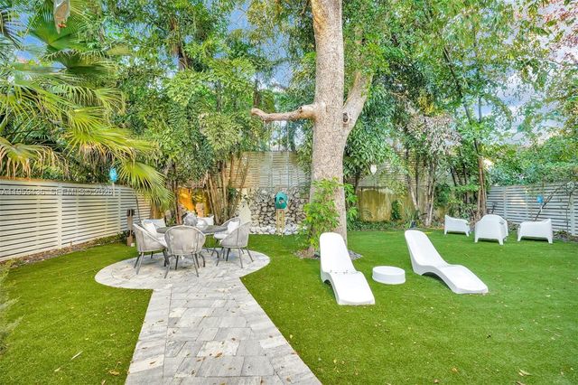 3675 Loquat Ave, Miami, FL 33133