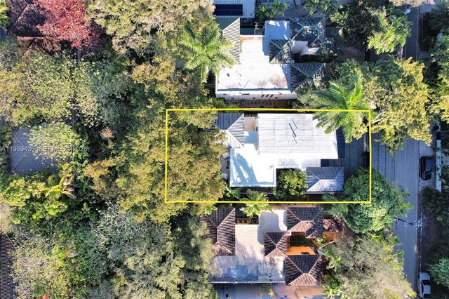 3675 Loquat Ave, Miami, FL 33133