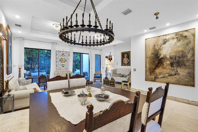 3675 Loquat Ave, Miami, FL 33133