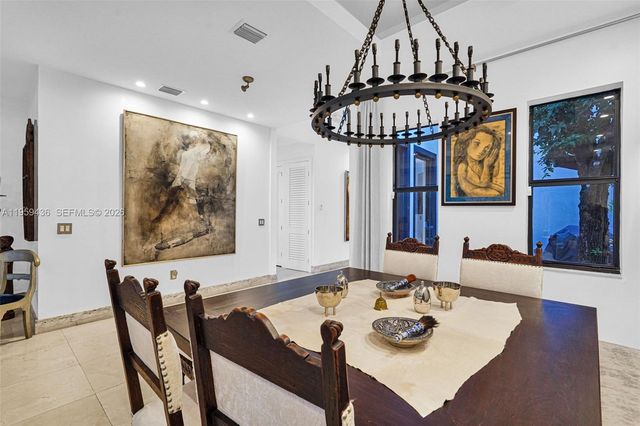 3675 Loquat Ave, Miami, FL 33133