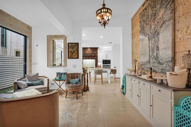 3675 Loquat Ave, Miami, FL 33133