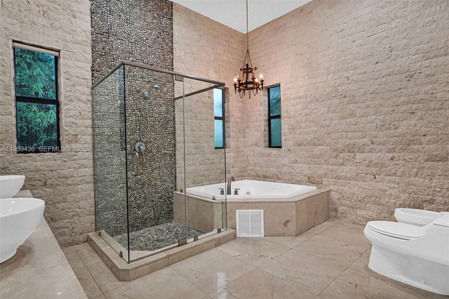 3675 Loquat Ave, Miami, FL 33133