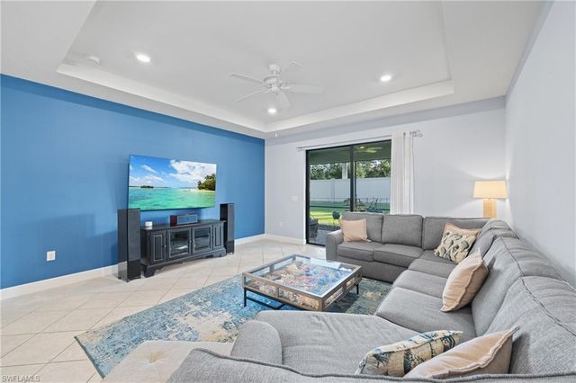 9314 Bexley DR, Fort Myers, FL 33967