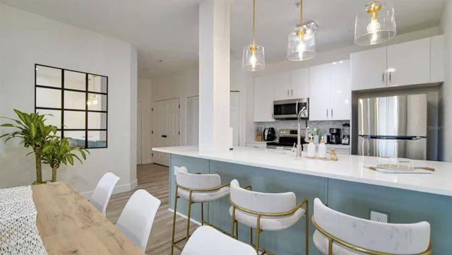 8103 COCONUT PALM WAY 203, Kissimmee, FL 34747