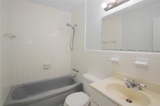 130 LOMBARDY ROAD, Winter Springs, FL 32708