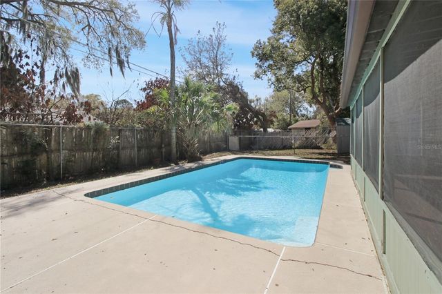 130 LOMBARDY ROAD, Winter Springs, FL 32708