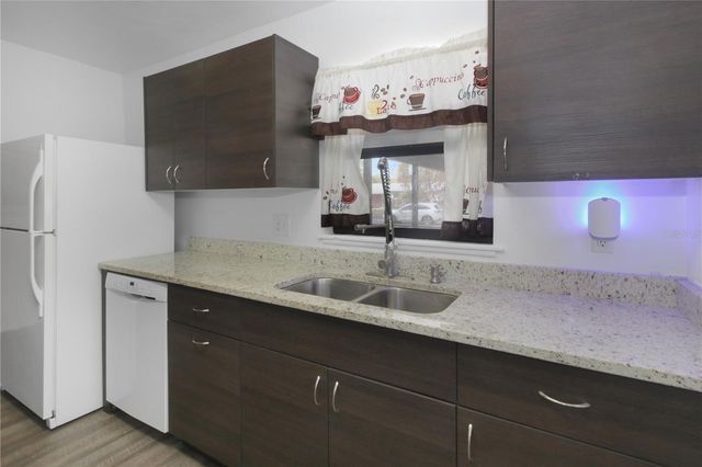 130 LOMBARDY ROAD, Winter Springs, FL 32708