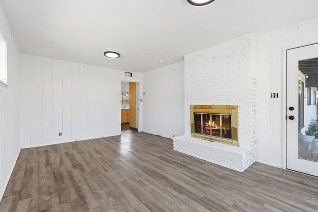 919 Del Rey Ave, Modesto, CA 95350