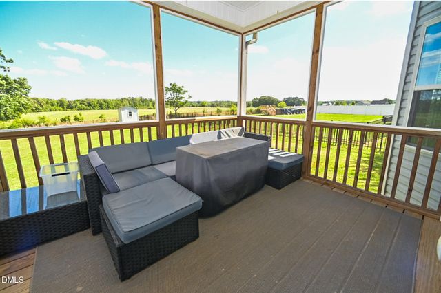 233 Pond Mountain Drive, Clayton, NC 27520