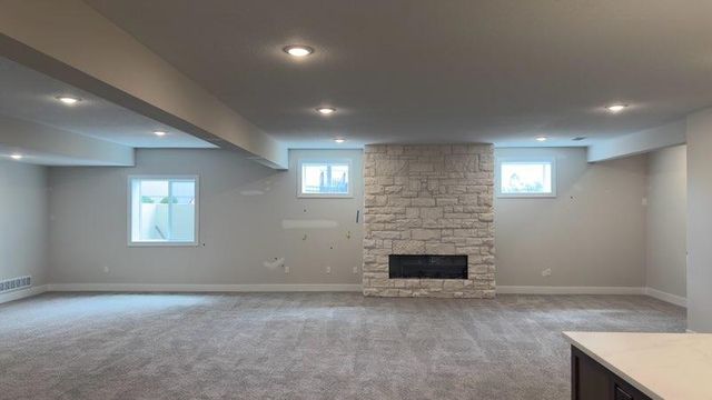 13037 W 174th Place, Overland Park, KS 66221