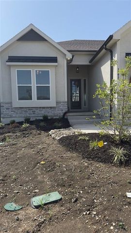 13037 W 174th Place, Overland Park, KS 66221