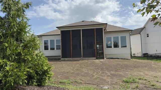 13037 W 174th Place, Overland Park, KS 66221