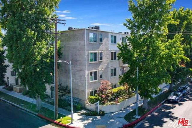 14412 Killion Street 205, Sherman Oaks, CA 91401