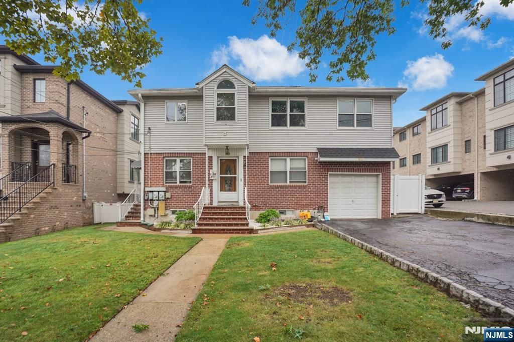 99 Edsall Boulevard, Palisades Park, NJ 07650