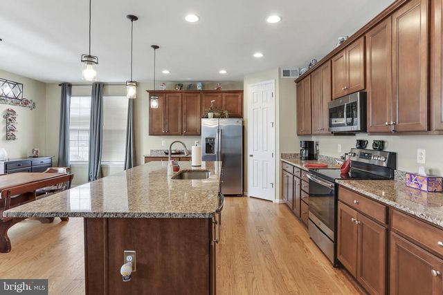 128 SPARKLING BROOK RD, Ranson, WV 25438