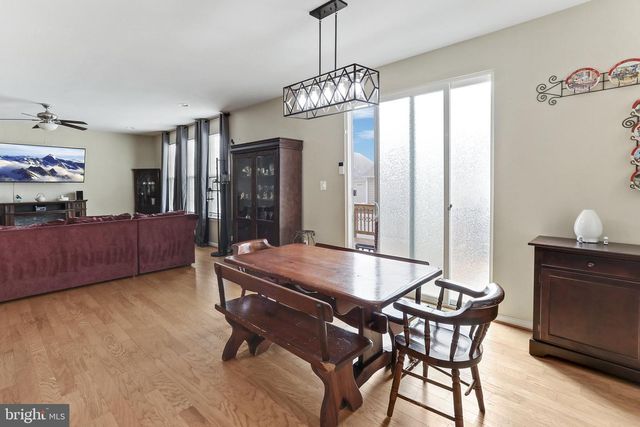 128 SPARKLING BROOK RD, Ranson, WV 25438