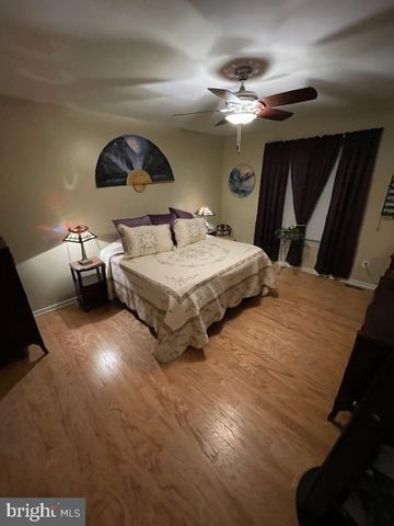 128 SPARKLING BROOK RD, Ranson, WV 25438