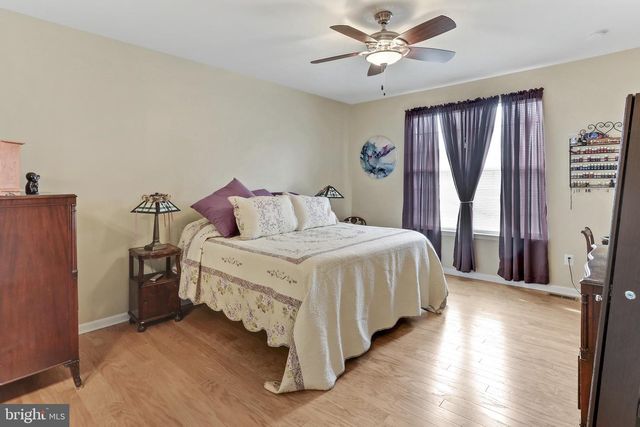 128 SPARKLING BROOK RD, Ranson, WV 25438