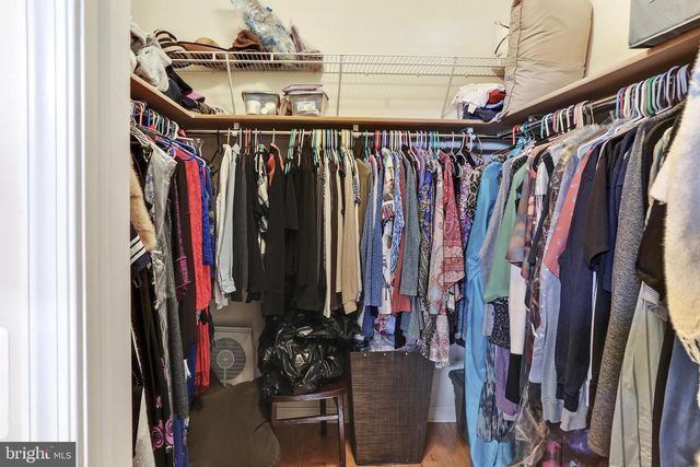 128 SPARKLING BROOK RD, Ranson, WV 25438