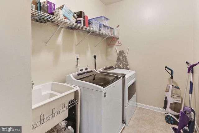 128 SPARKLING BROOK RD, Ranson, WV 25438