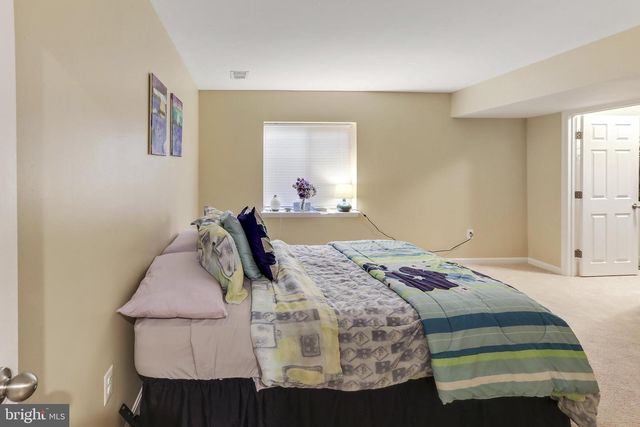 128 SPARKLING BROOK RD, Ranson, WV 25438