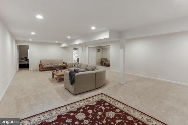 128 SPARKLING BROOK RD, Ranson, WV 25438