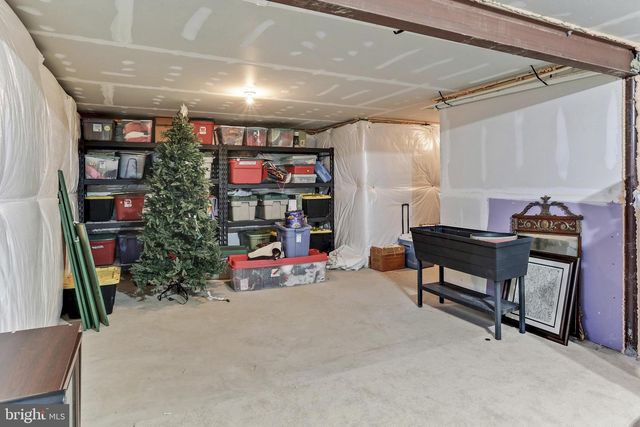 128 SPARKLING BROOK RD, Ranson, WV 25438